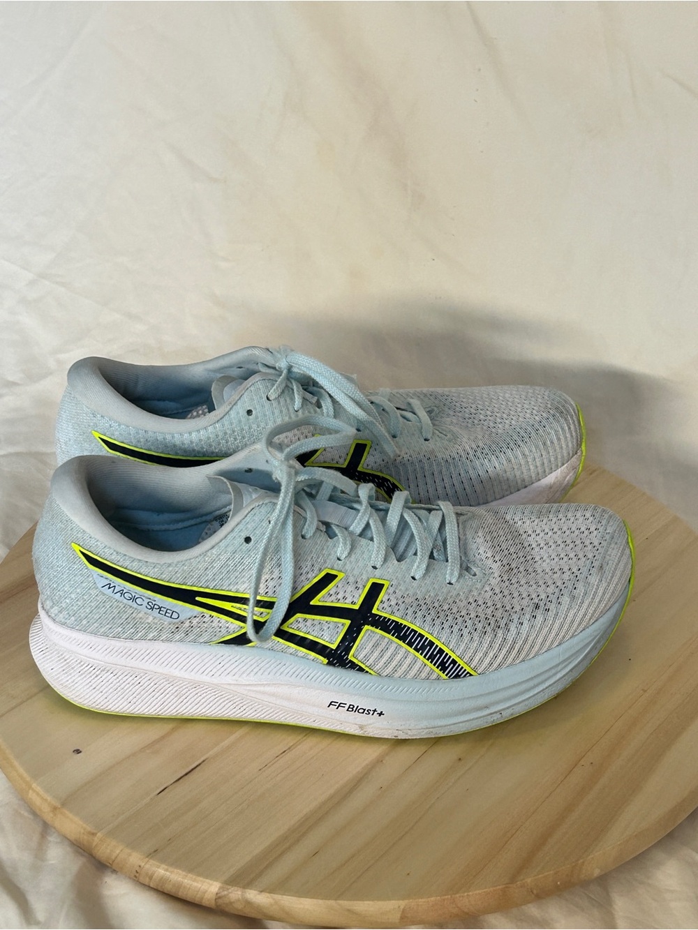 ASICS Women’s Magic Speed 2 Sky Lime Running Shoes Size 10